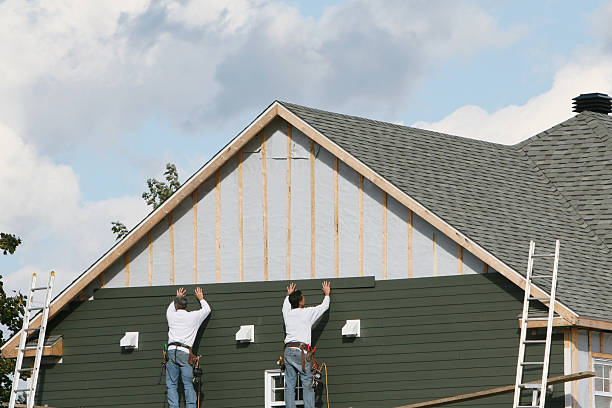 Professional Emergency Siding Repair technician working in Hannastown, PA
